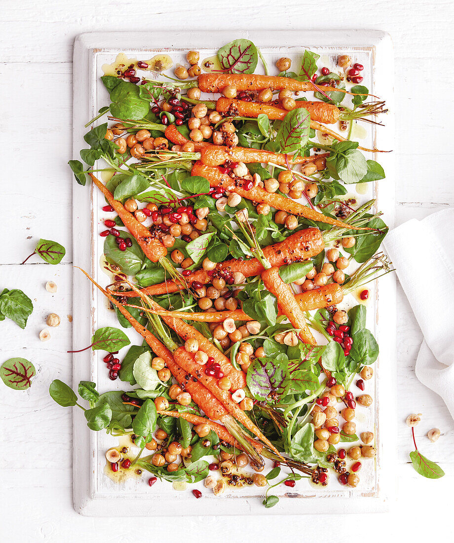 Carrot and chickpea salad with honey and coriander dressing