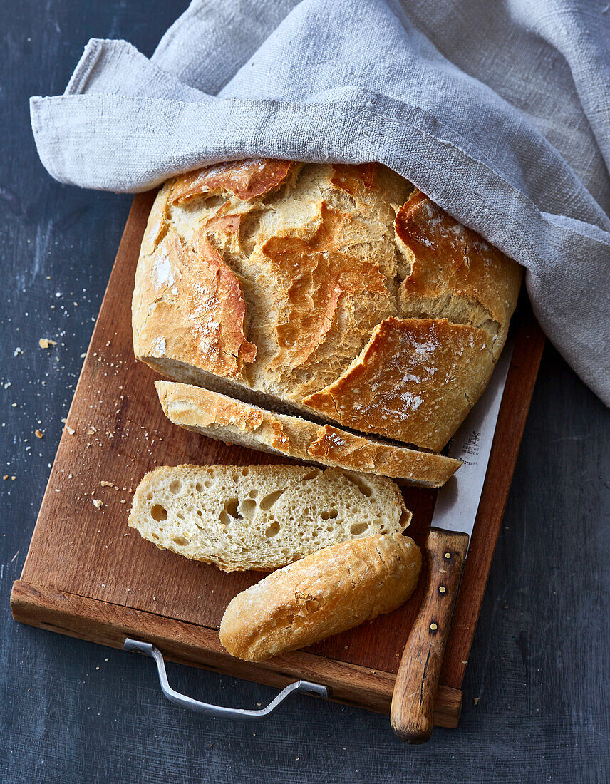 Light spelt bread