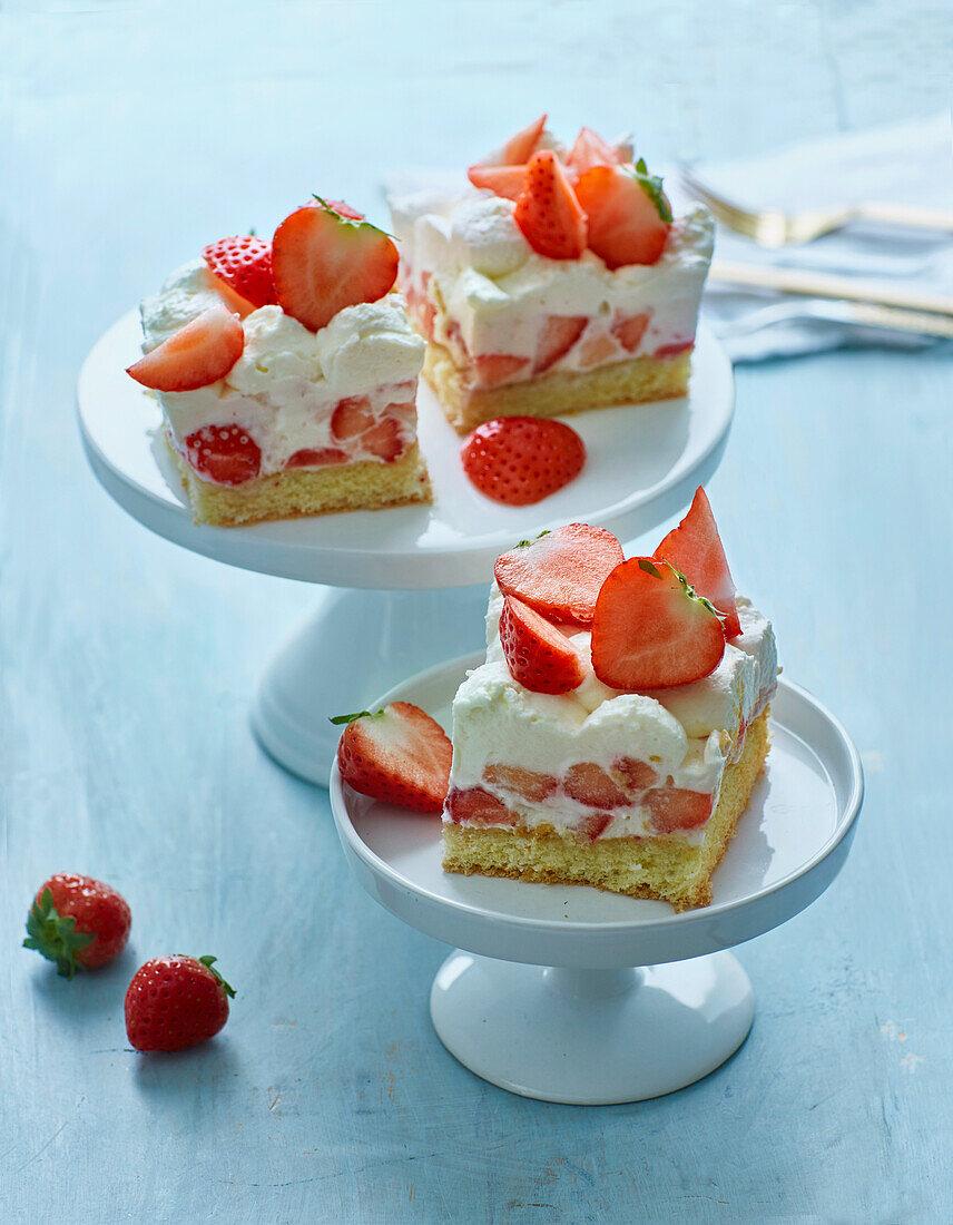 Strawberry and cream slices