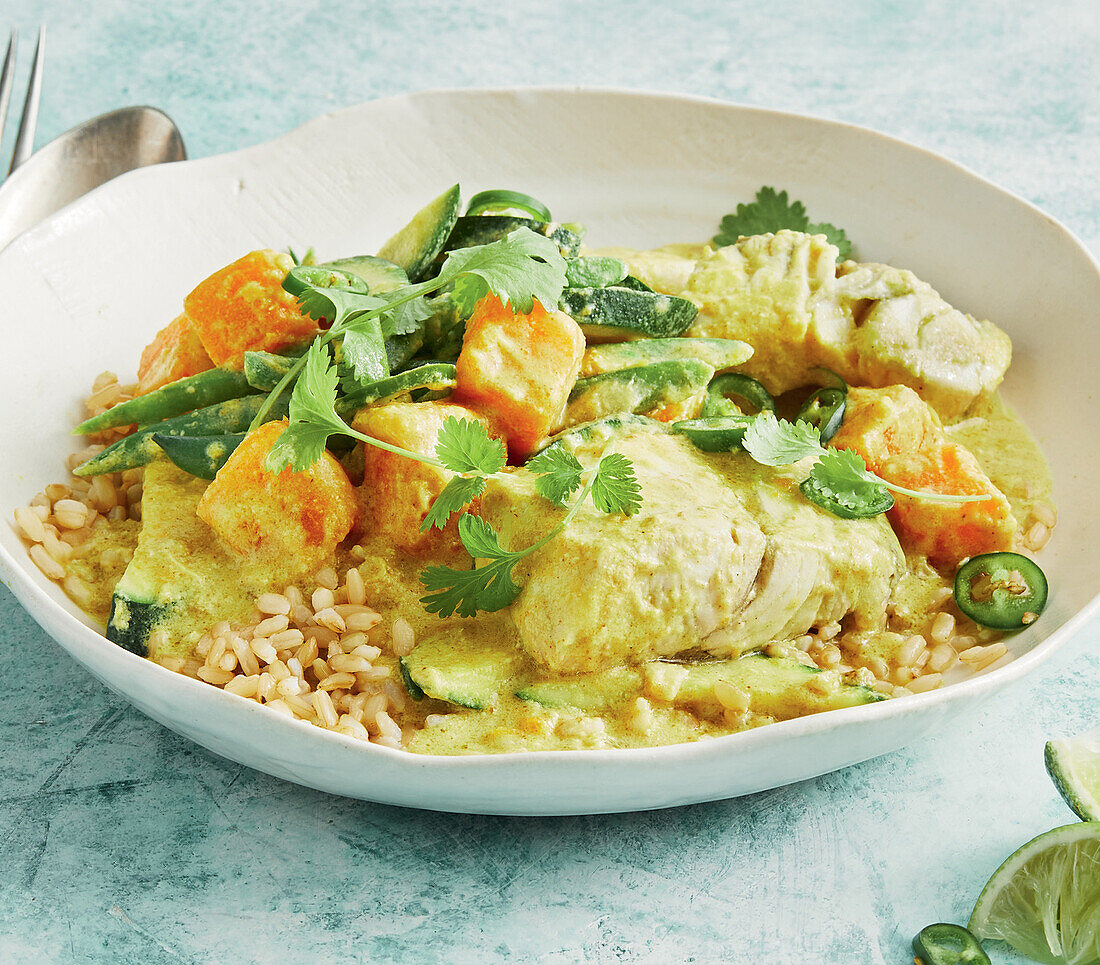 Barramundi vegetable curry with rice