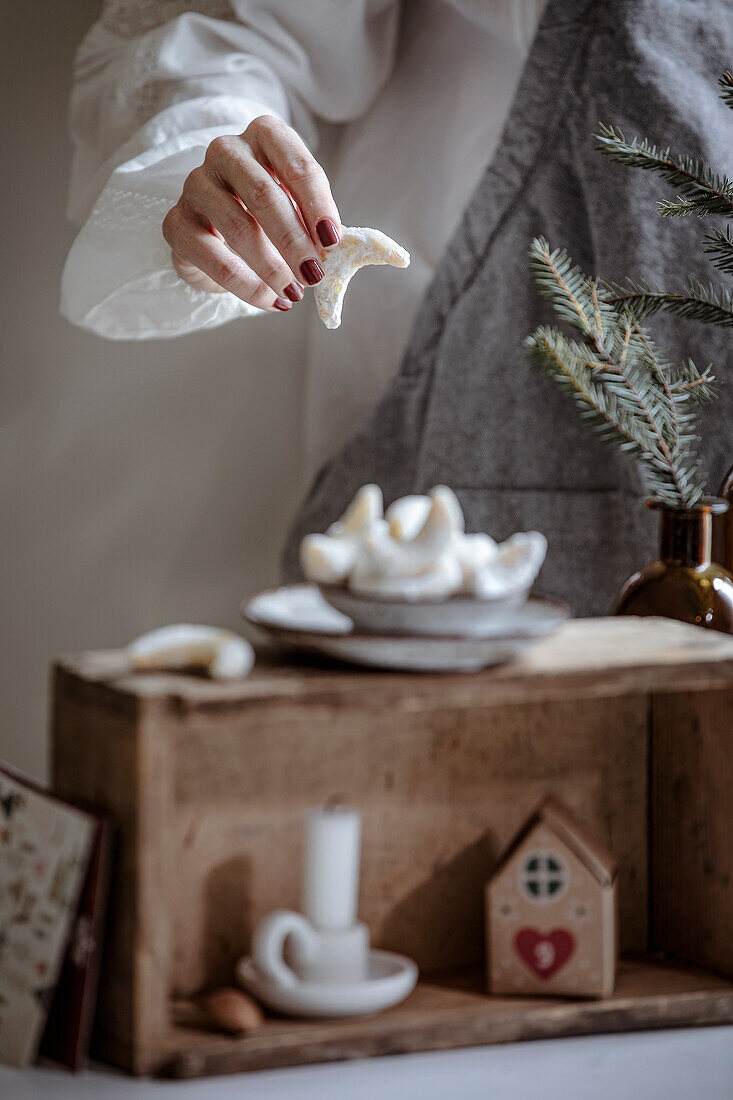 Vanilla crescents