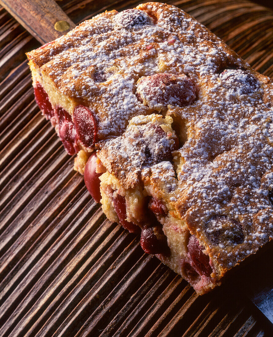 Clafoutis mit Sauerkirschen