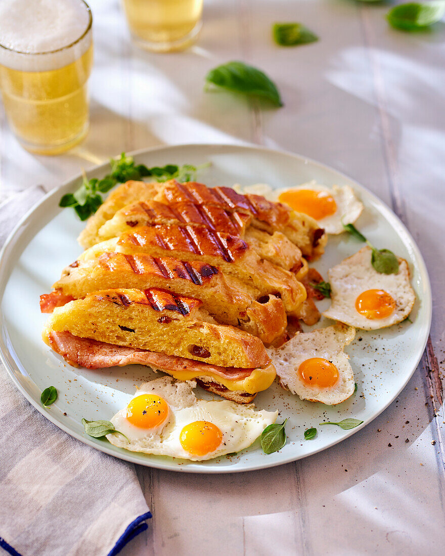 Lucullus-Sandwich mit Wachteleiern