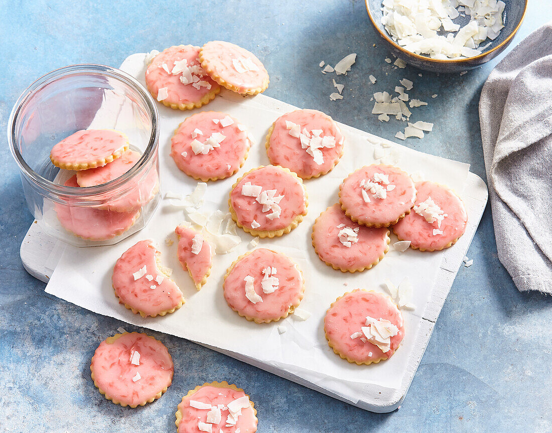 Grapefruit-Kekse mit Kokosraspeln