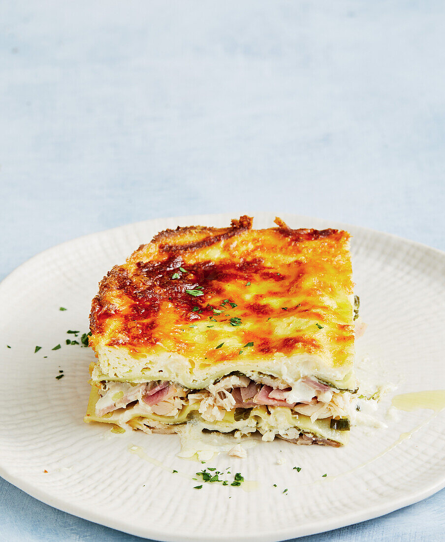 Cremige Hähnchen-Schinken-Lasagne