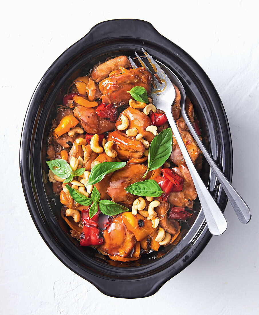 Hähnchen mit Paprika und Cashewkernen aus dem Slow Cooker