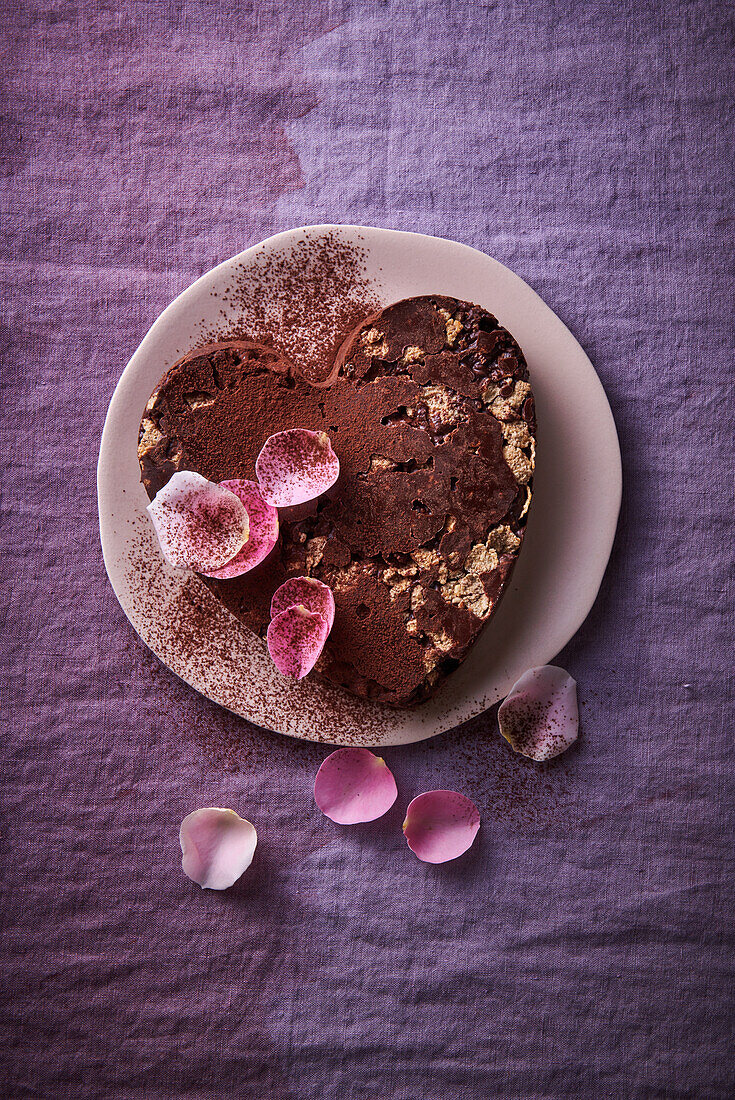 Chocolate cake with cornflakes