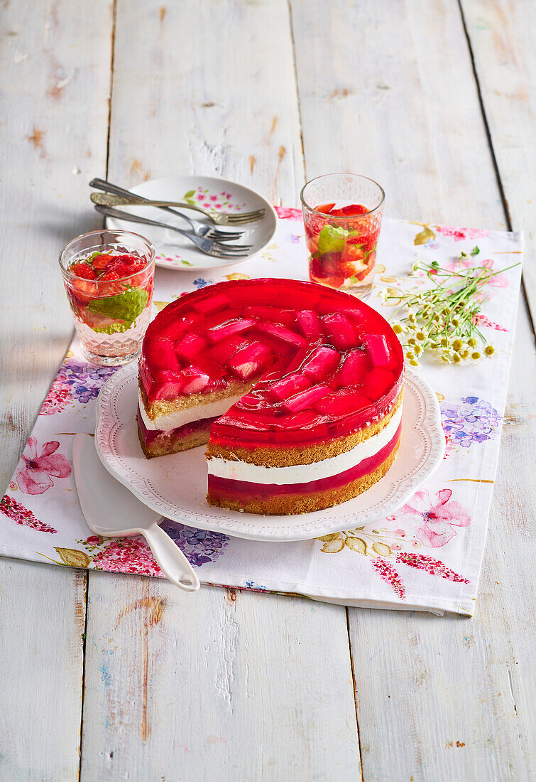 Rhubarb layer cake