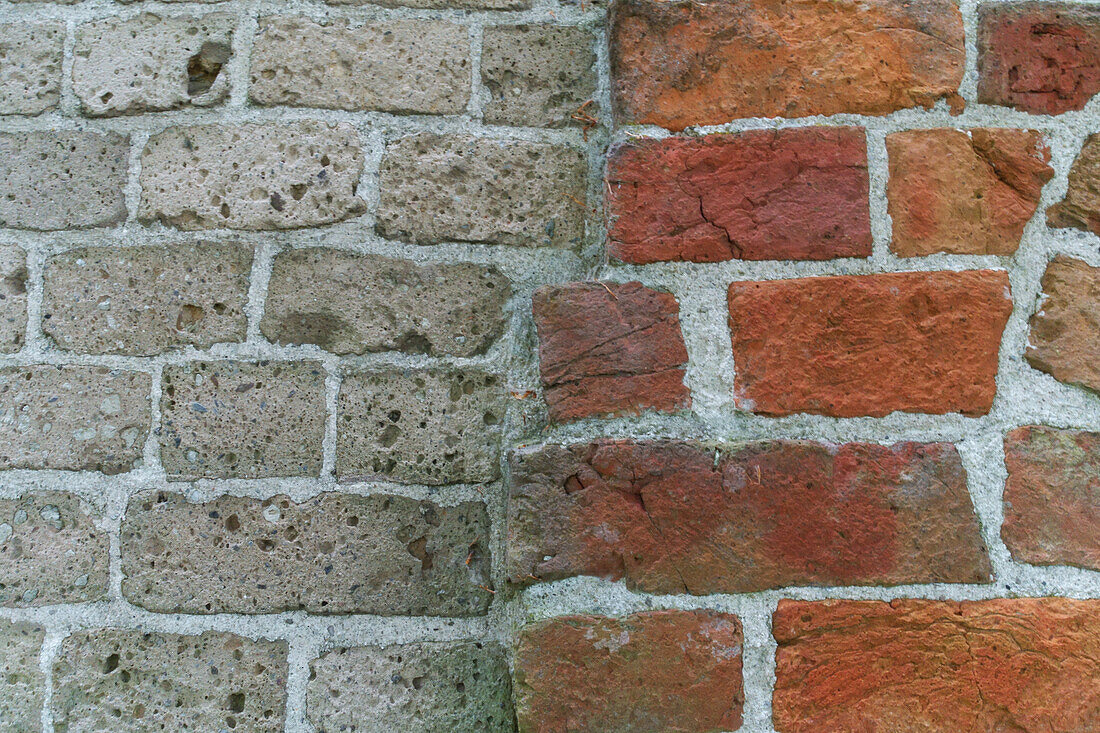 Tuff and ceramic bricks