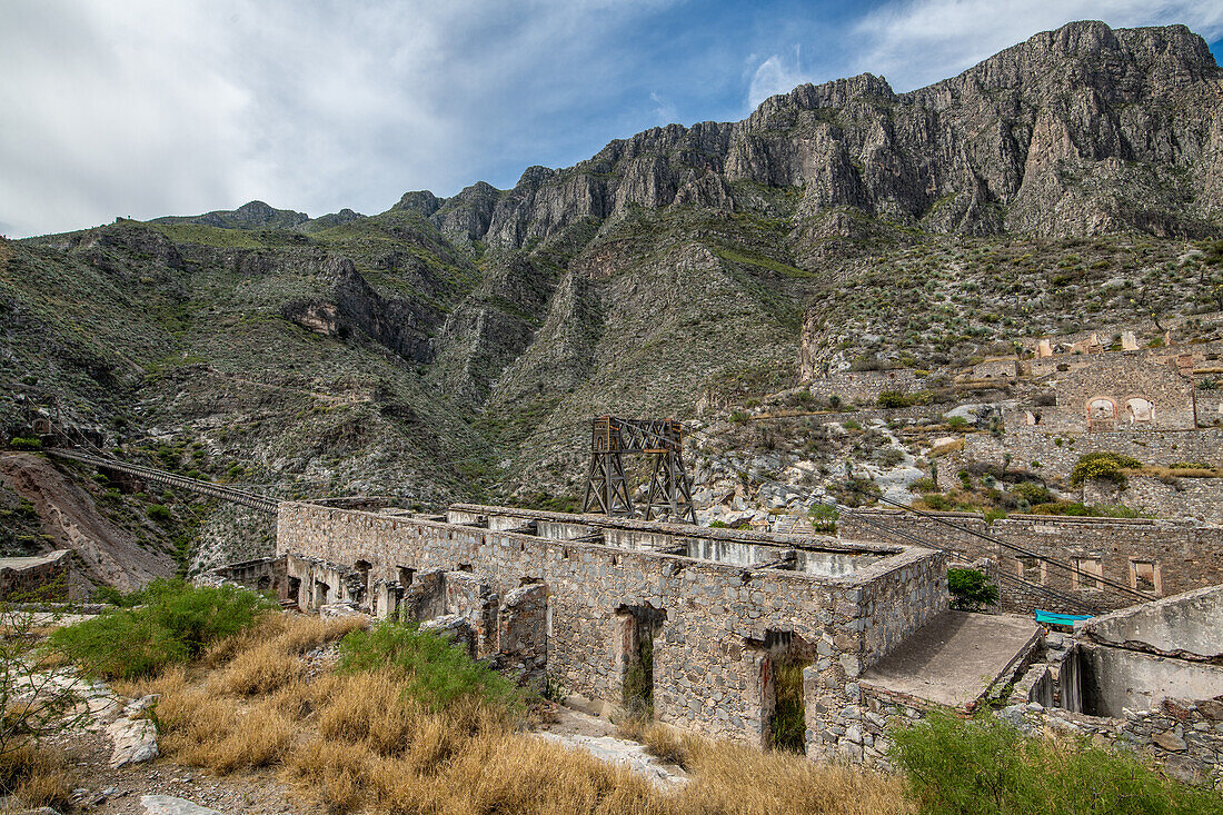 Puente de Ojuela , Historic gold mine and suspension bridge site in Durango , Mexico