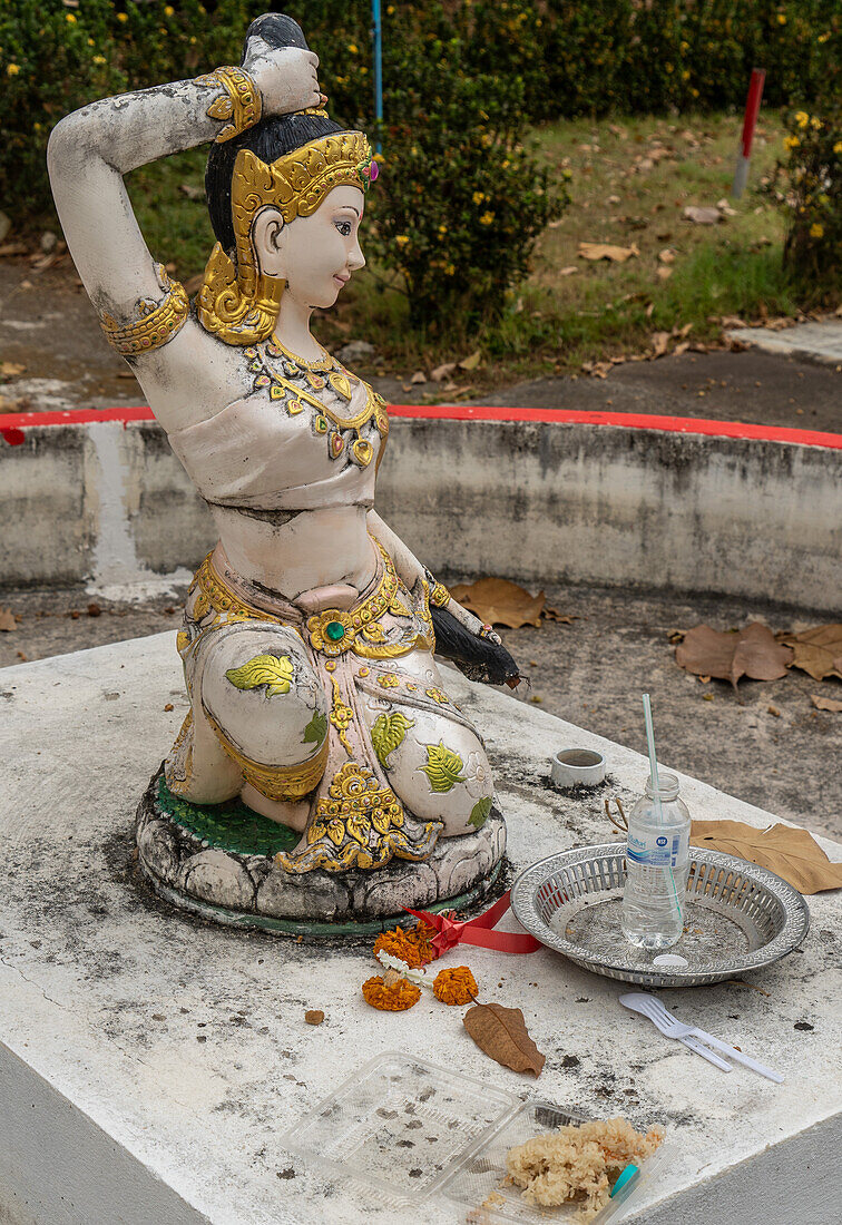 Buddhistischer Tempel in der Stadt Lampang, Provinz Chiang Mai, Nordthailand, Südostasien, Asien