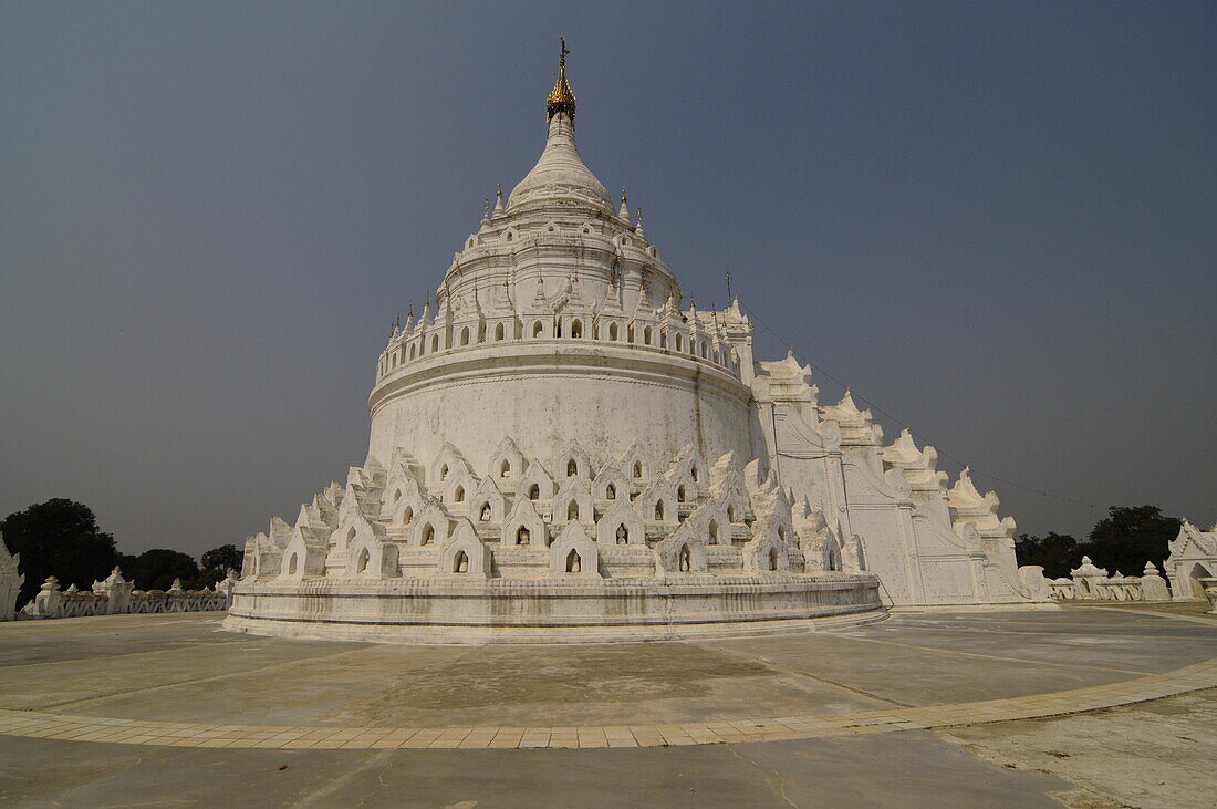 Hsinbyume Pagoda (Myatheindan Pagoda), Mingun, near Mandalay, Sagaing District, Myanmar, Asia