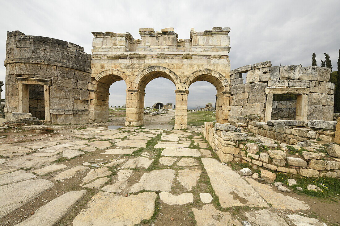 Antike Stadt Hierapolis, Pamukkale, UNESCO-Welterbestätte, Anatolien, Türkei, Kleinasien, Asien