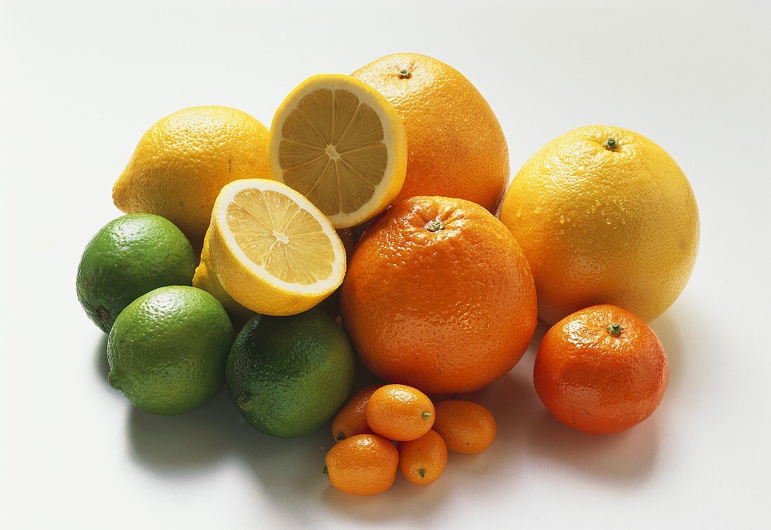 Various citrus fruits