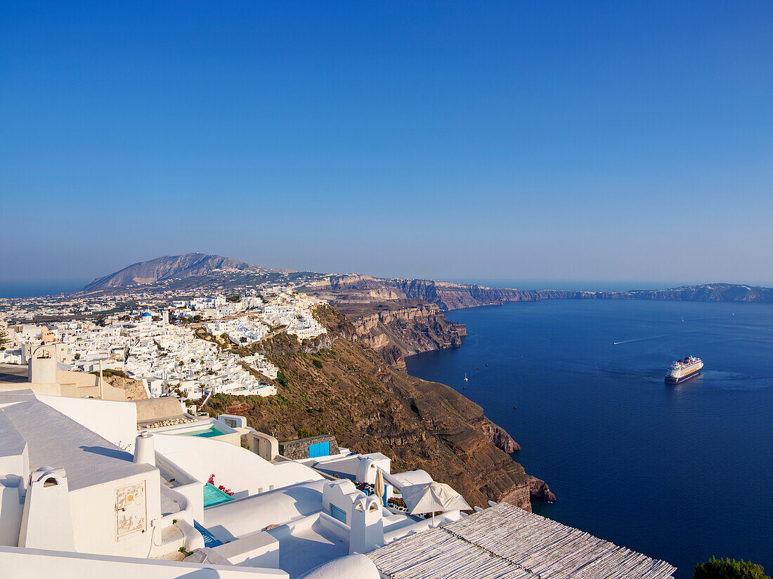 Stadtbild von Fira, Insel Santorin (Thira), Kykladen, Griechische Inseln, Griechenland, Europa