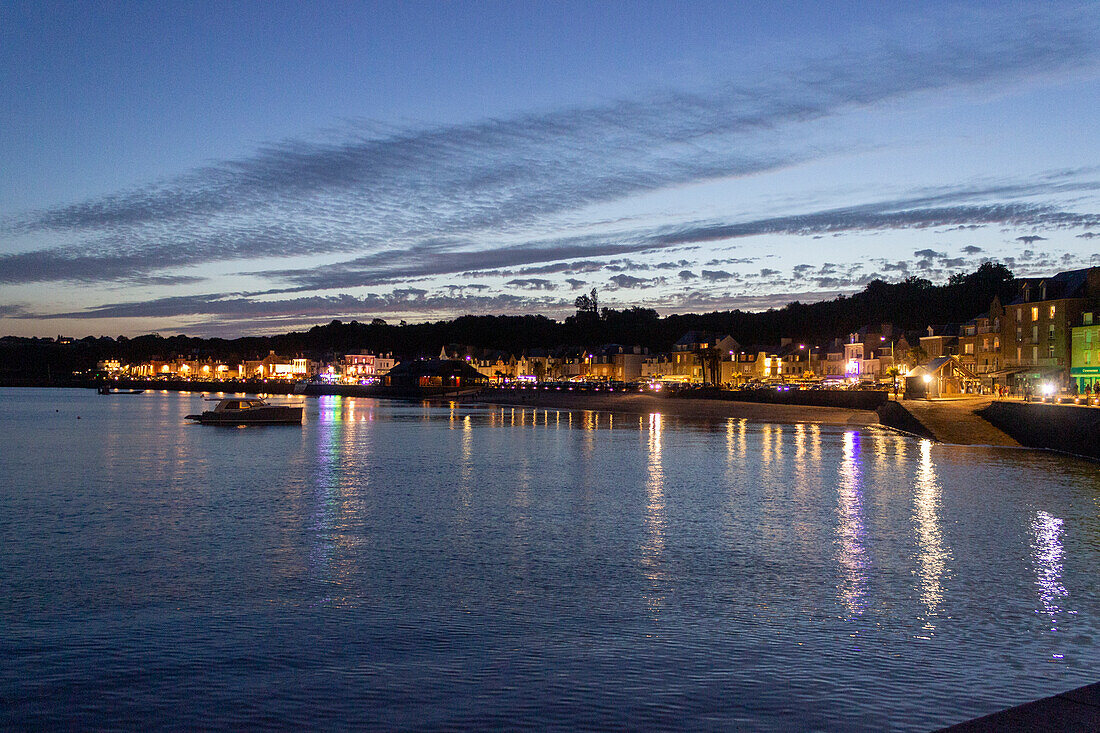 Sonnenuntergang, Cancale, Ille-et-Vilaine, Bretagne, Frankreich, Europa