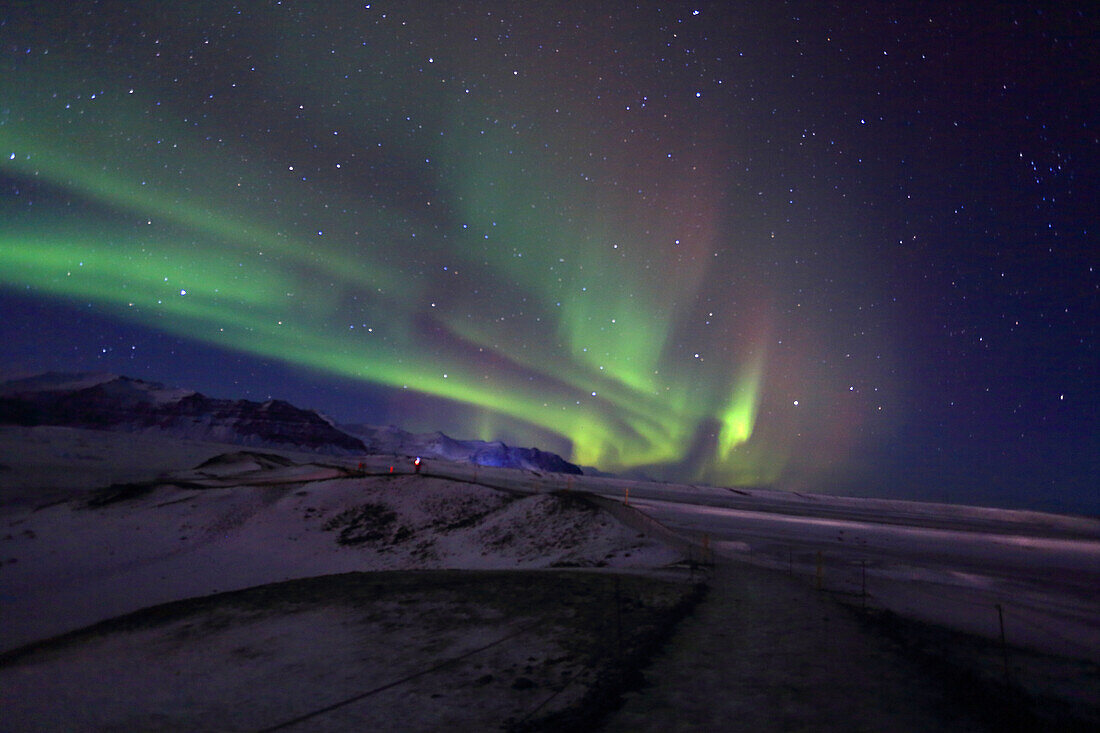 Aurora Borealis (Nordlicht), von der Jokulsarlon-Gletscherlagune, Vatnajokull-Nationalpark, Südisland, Polargebiete