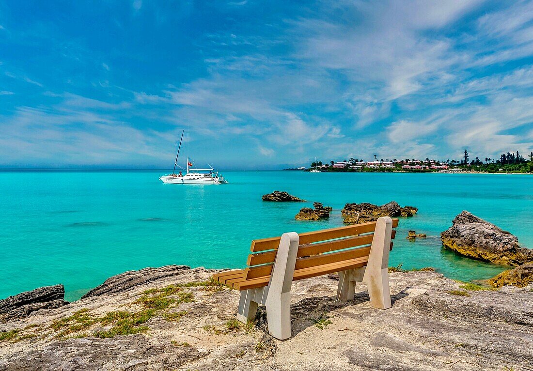 Long Bay, Somerset, mit dem Cambridge Beaches Hotel in der Ferne, Bermuda, Nordatlantik, Nordamerika