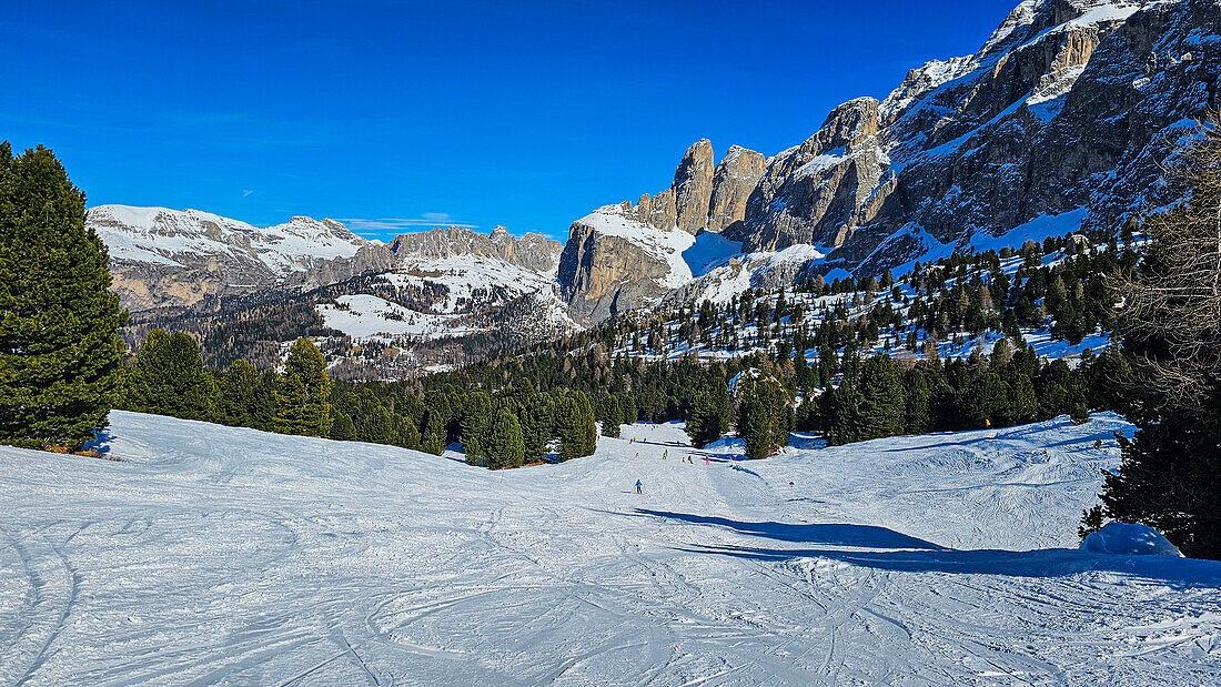 Ski slopes at the Sella Ronda, Dolomites, Italy, Europe