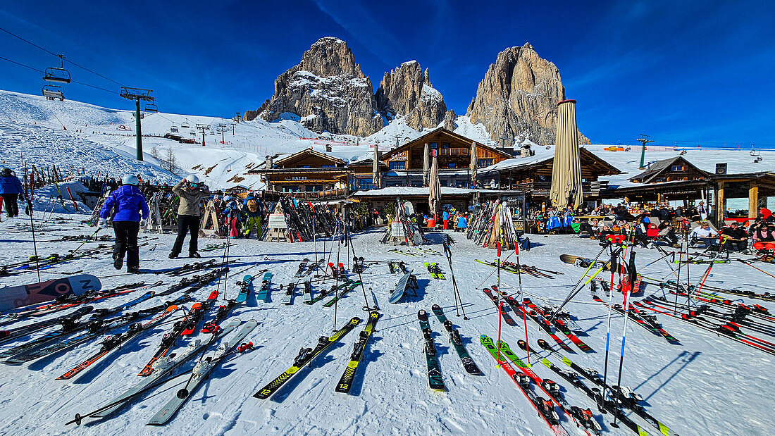 Restaurant below Langkofel (Sassolungo), South Tyrol, Dolomites, Italy, Europe