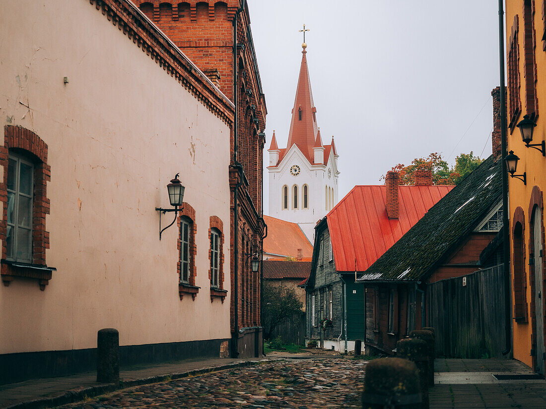 Johanniskirche in der mittelalterlichen Altstadt von Cesis, Cesis, Lettland, Baltikum, Europa