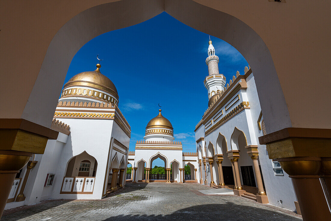 Sultan Hassanal Bolkiah Masjid, Cotabato City, Bangsamoro Autonomous Region in Muslim Mindanao, Philippines, Southeast Asia, Asia