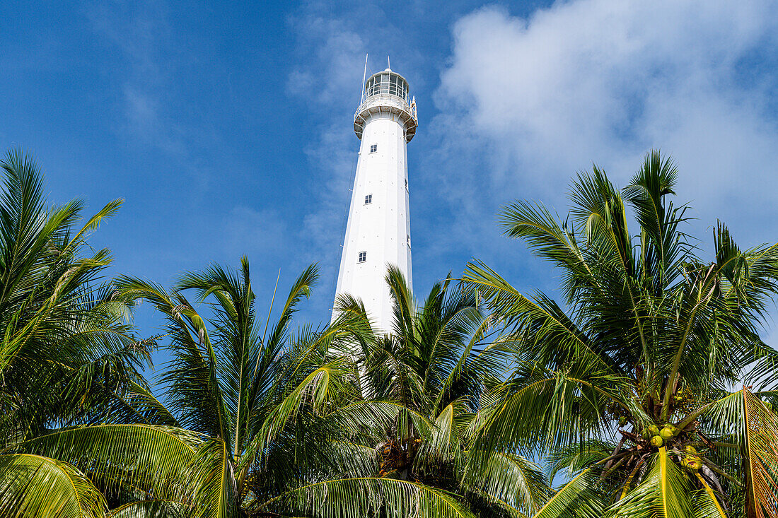 Alter Indie-Leuchtturm, Lengkuas Insel, Belitung Insel vor der Küste von Sumatra, Indonesien, Südostasien, Asien