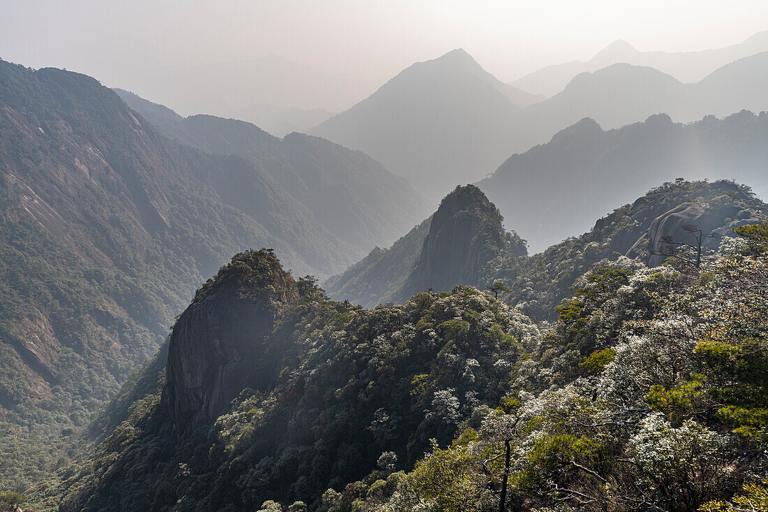 Der taoistische Sanqing-Berg, UNESCO-Weltkulturerbe, Jiangxi, China, Asien