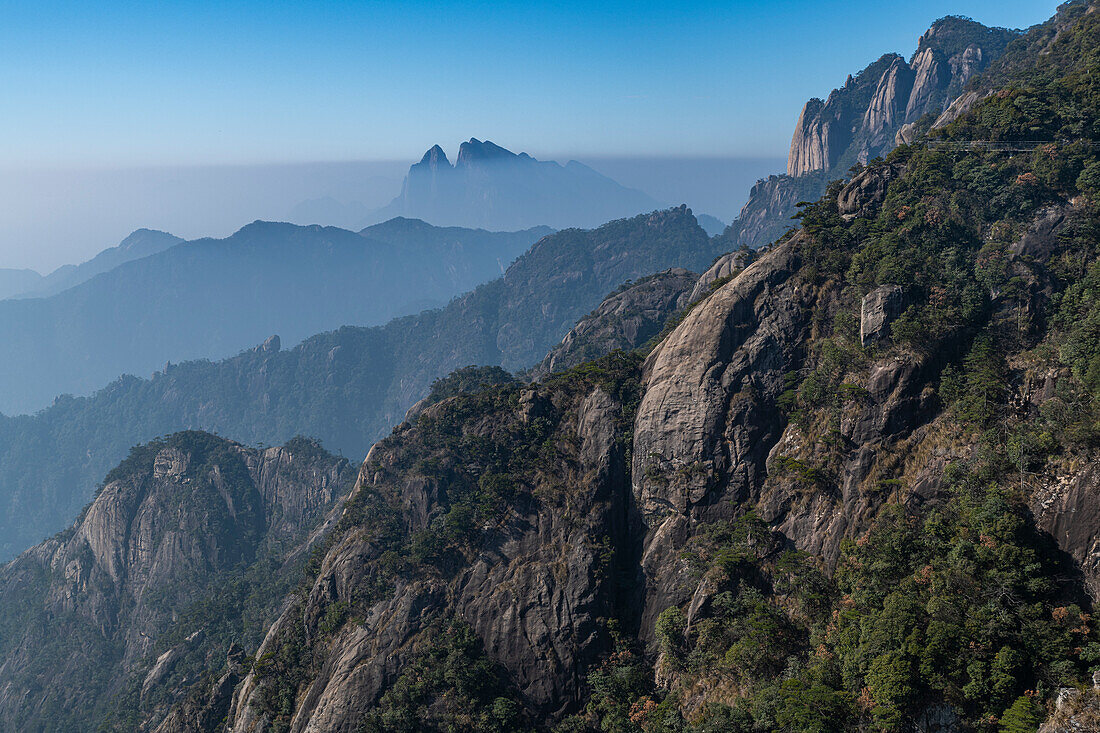 Der taoistische Berg Sanqing, UNESCO-Weltkulturerbe, Jiangxi, China, Asien