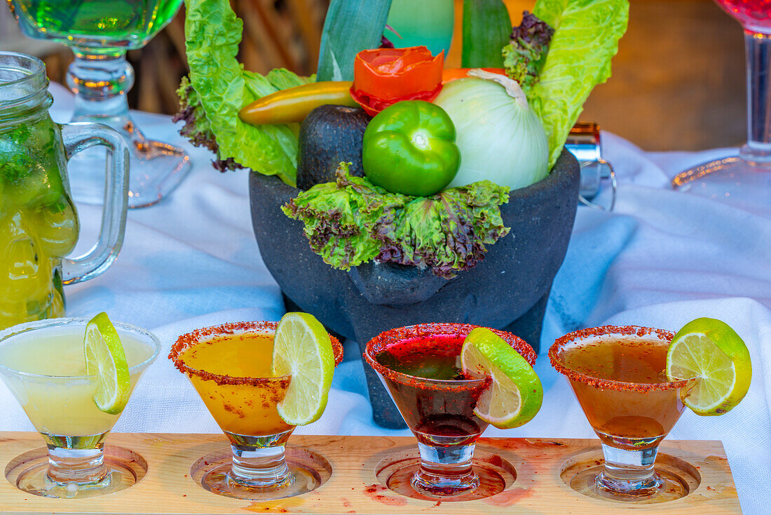 View of colourful drinks and salad vegetables on 5th Avenue, Playa del Carmen, Quintana Roo, Caribbean Coast, Yucatan Peninsula, Riviera Maya, Mexico, North America