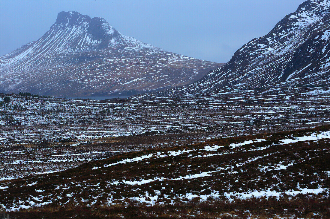 Stac Pollaidh and the Assynt landscape, North West Highlands, Scotland, United Kingdom, Europe