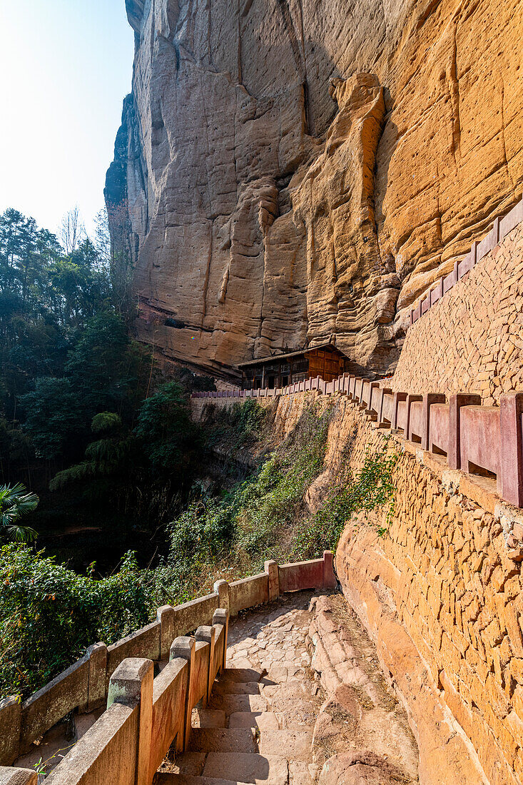 Temple in a giant rock wall, Wuyi Mountains, UNESCO World Heritage Site, Fujian, China, Asia