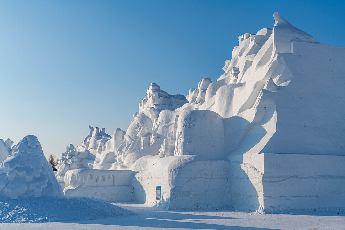 Giant snow sculpture at the Snow Sculpture Festival, Harbin, Heilongjiang, China, Asia