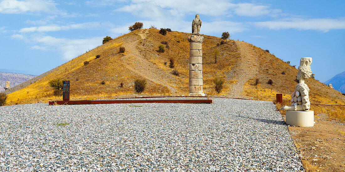 Karakus Tumulus, Grabdenkmal der Königin Isias und der Prinzessinnen Antiochis und Aka, Provinz Adiyaman, Türkei, Kleinasien, Asien