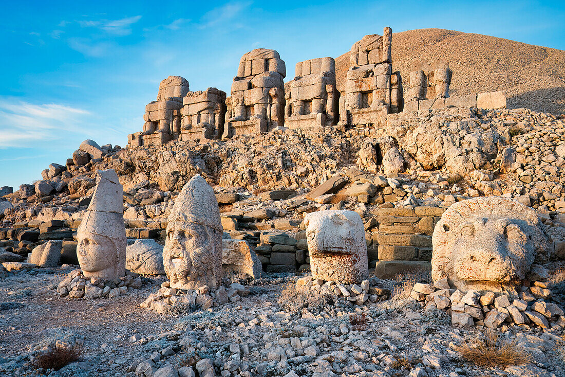 Heiligtum des Berges Nemrut, Ostterrasse, UNESCO-Weltkulturerbe, Provinz Adiyaman, Türkei, Kleinasien, Asien