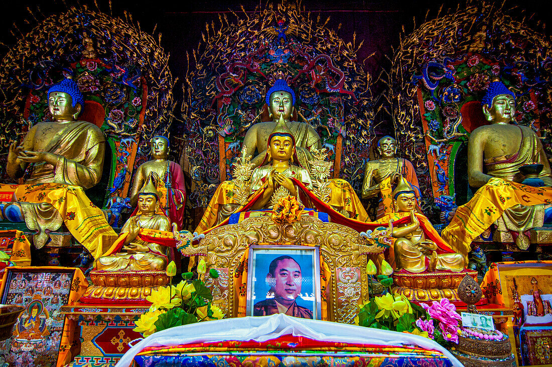 Buddha statues in the monastery complex of Wudai Shan (Mount Wutai), UNESCO World Heritage Site, Shanxi, China, Asia