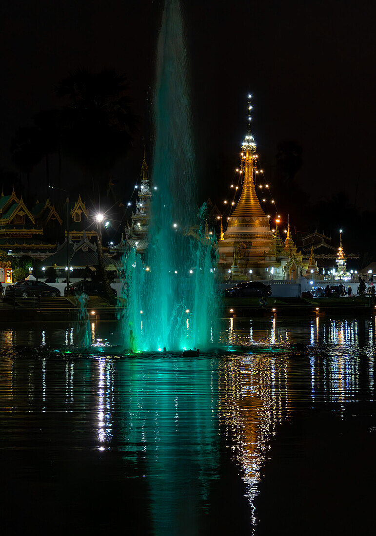 Aspects of Buddhist and Chinese temples in Mae Hong Son, Thailand, Southeast Asia, Asia