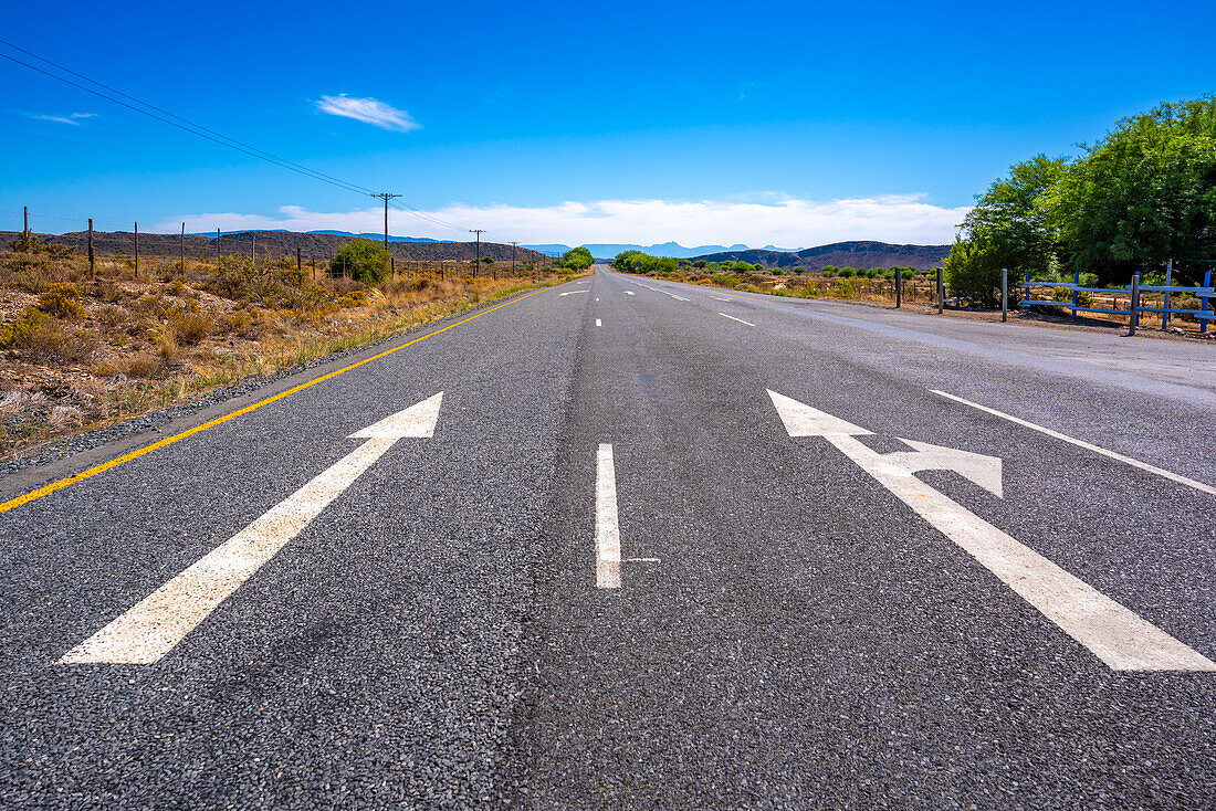 View of road R62 near Ronnies Sex Shop and landscape, Brandrivier, South Africa, Africa