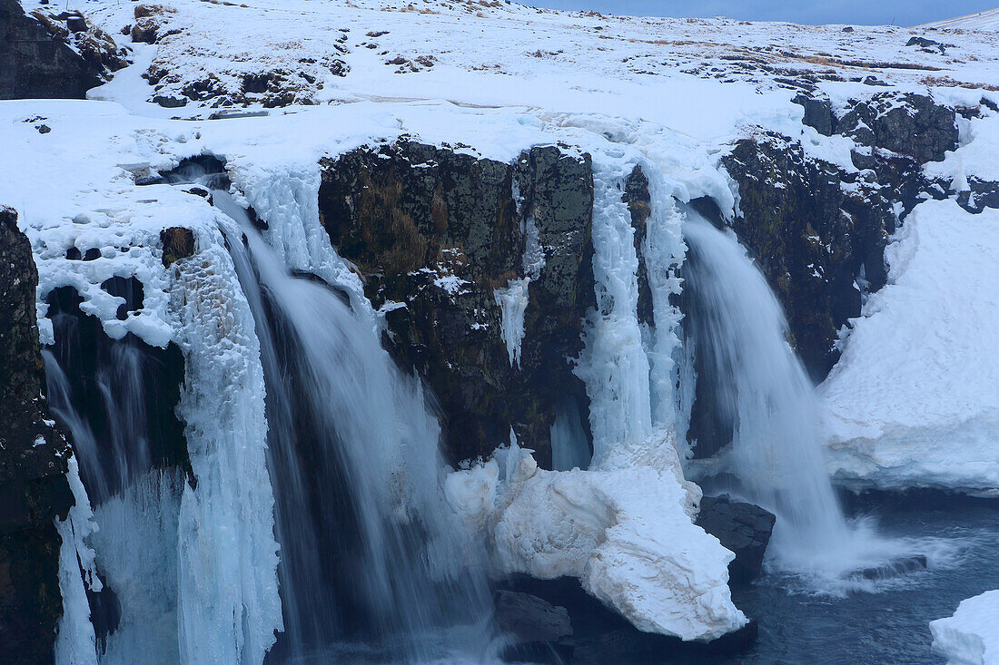 Wasserfälle bei Kirkjufell, Snaefellsnes Halbinsel, Westisland, Polargebiete