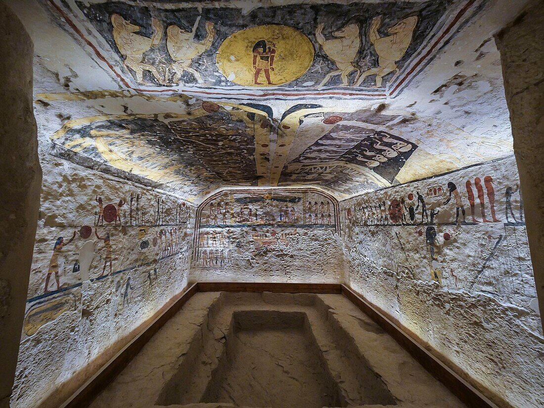 Egypt, Nile Valley, Luxor, Valley of the Kings (Theban Necropolises), The burial chamber in the tomb of Ramses IX