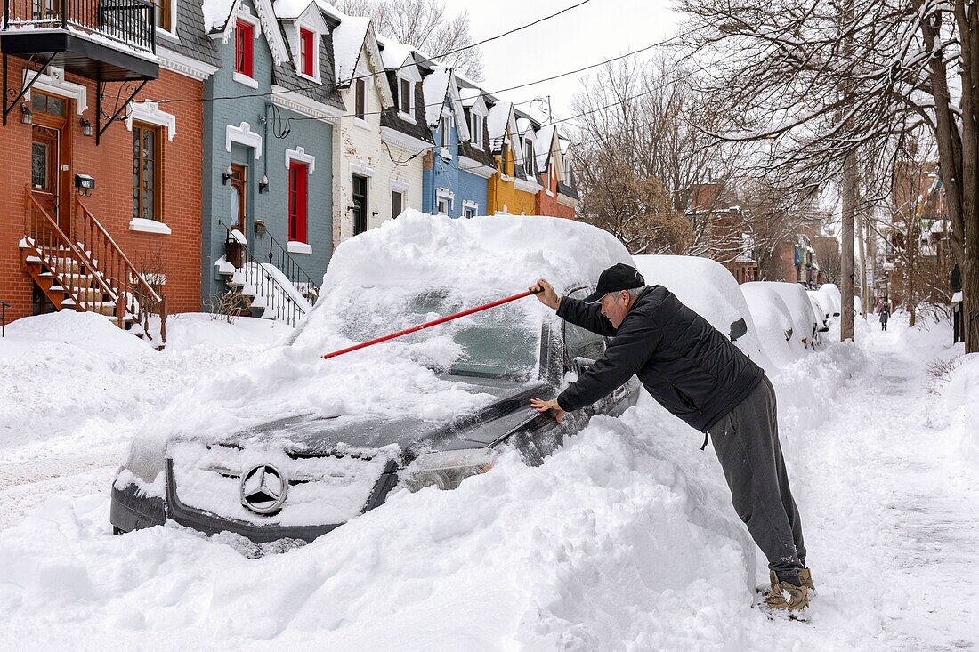 Canada, Quebec province, Montreal, Plateau-Mont-Royal neighborhood after a snowstorm