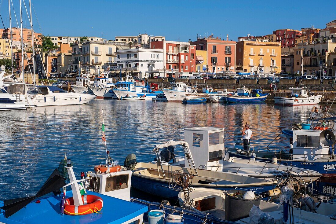 Italy, Campania, Naples area, Pozzuoli, harbour