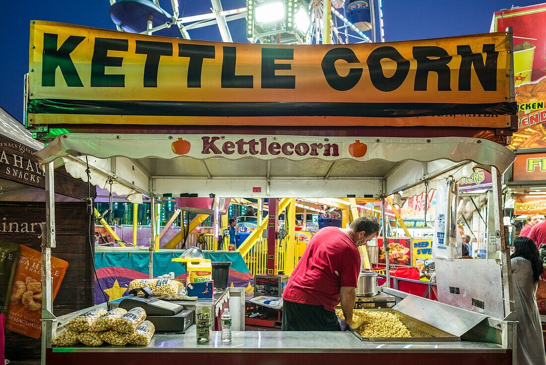 Vereinigte Staaten, Neuengland, Massachusetts, Cape Ann, Gloucester, Saint Peters Fiesta, Traditionelles Italienisches Fischereifest, Faschingsessen, Kettle Corn Stand