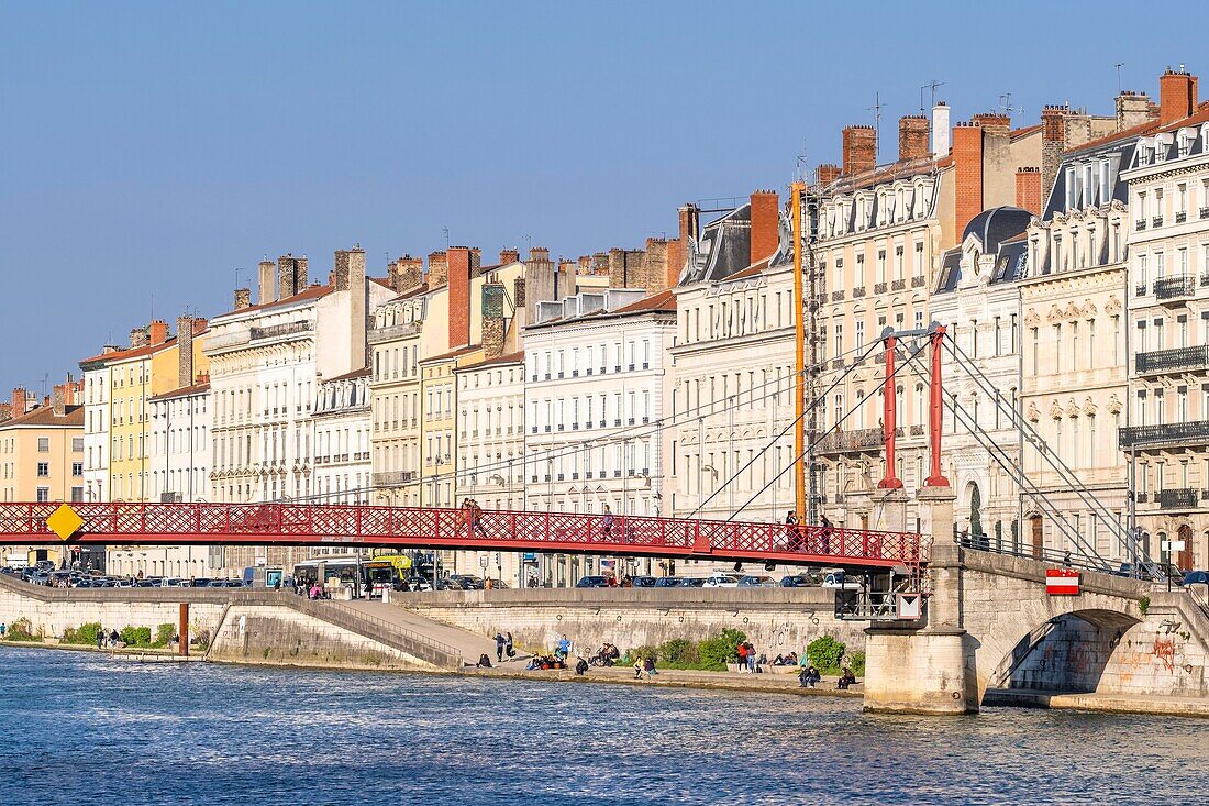 Frankreich, Rhone, Lyon, historisches Viertel, das zum UNESCO-Welterbe gehört, Fußgängerbrücke Saint Georges über die Saone