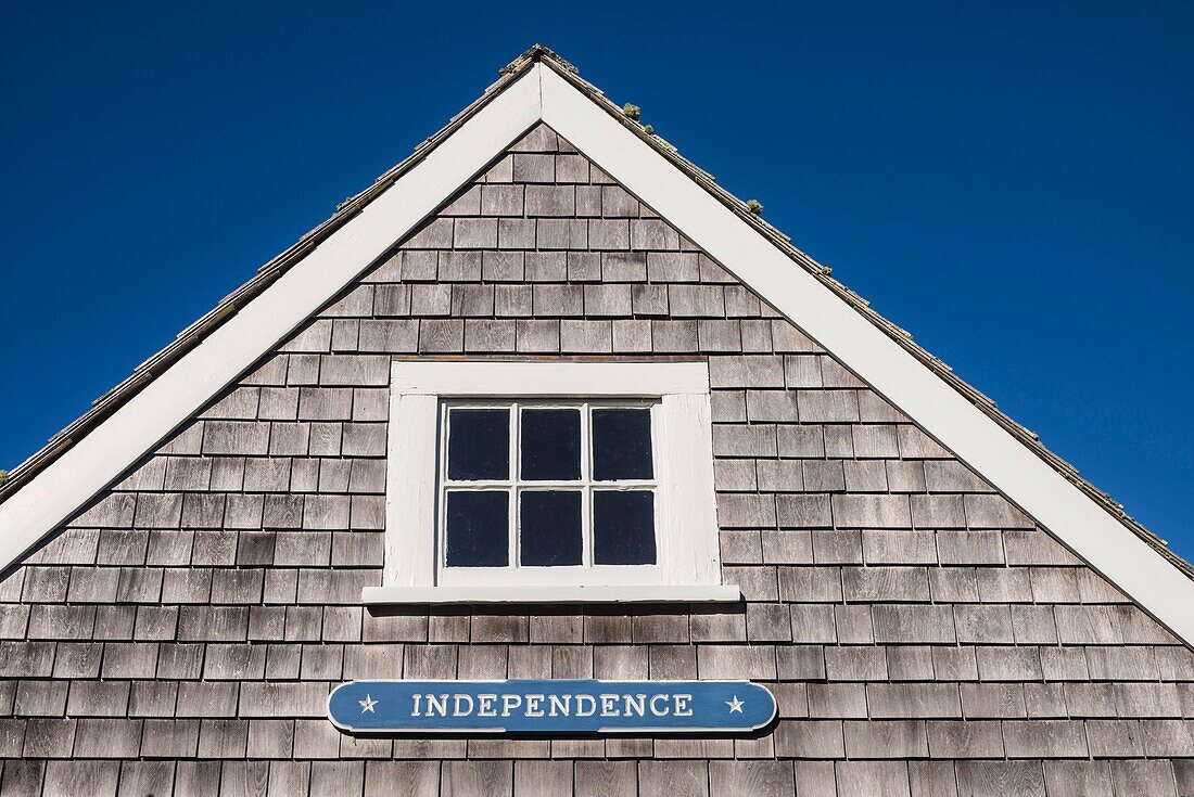 United States, New England, Massachusetts, Nantucket Island, Nantucket, cottage detail, Independence