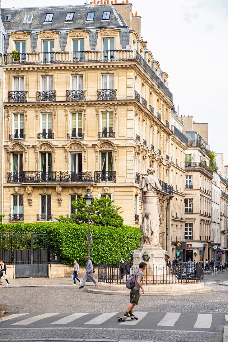 France, Paris, Nouvelle Athenes district, Place Saint Georges