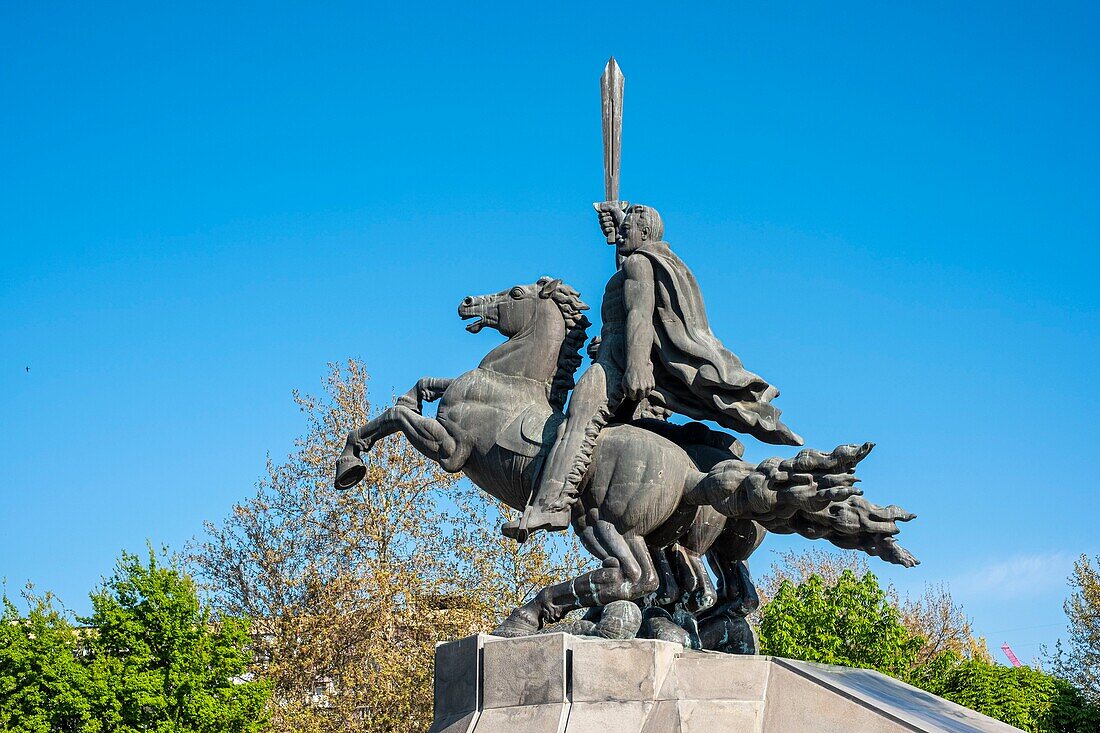 Armenia, Yerevan, Tigran Mets avenue, general Andranik statue, national hero