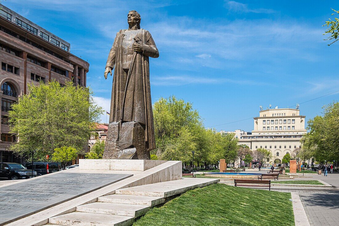 Armenia, Yerevan, Hanrapetutyan Street, statue of Garegin Nzhdeh, Armenian politician, philosopher and revolutionary