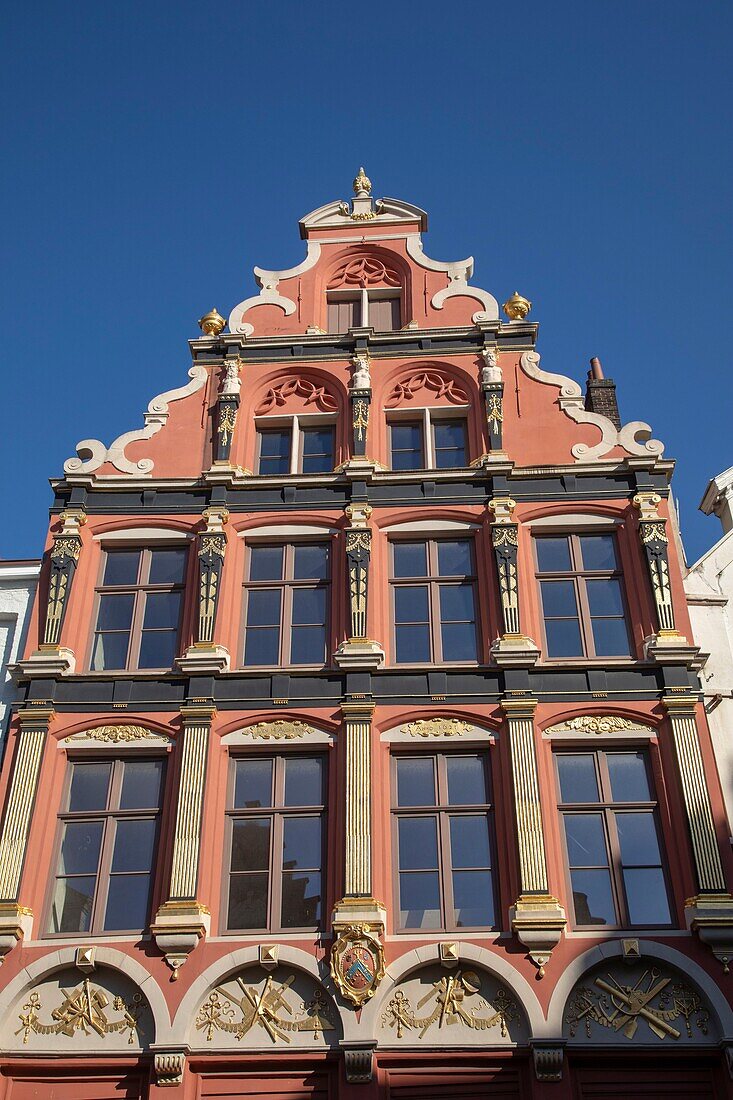 Belgien, Westflandern, Brügge, historisches Zentrum, von der UNESCO zum Weltkulturerbe erklärt, Fassade im flämischen Stil