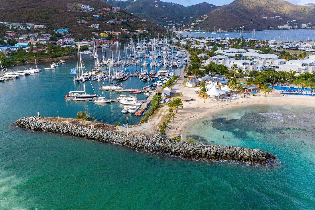 Westindische Inseln, Britische Jungferninseln, Insel Tortola, Nanny Cay Yachthafen (Luftaufnahme)